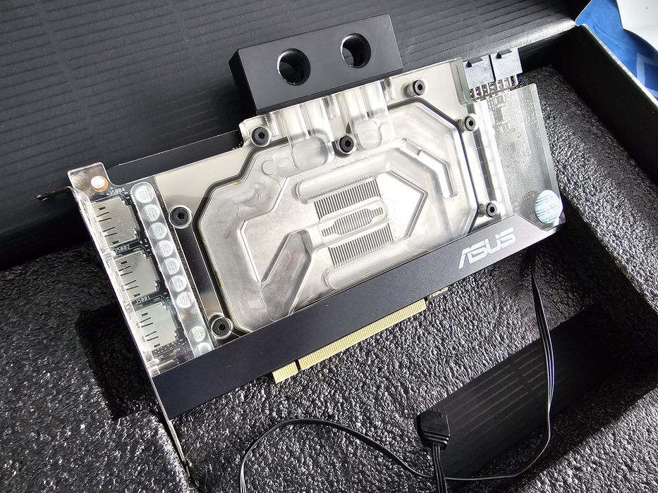 3БР RTX3080 XTREME WATERFORCE Asus Evga Gigabyte Aorus EKWB  видеокарт