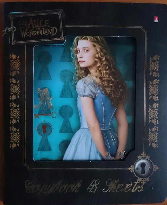 Тетради "Алиса в стране чудес"