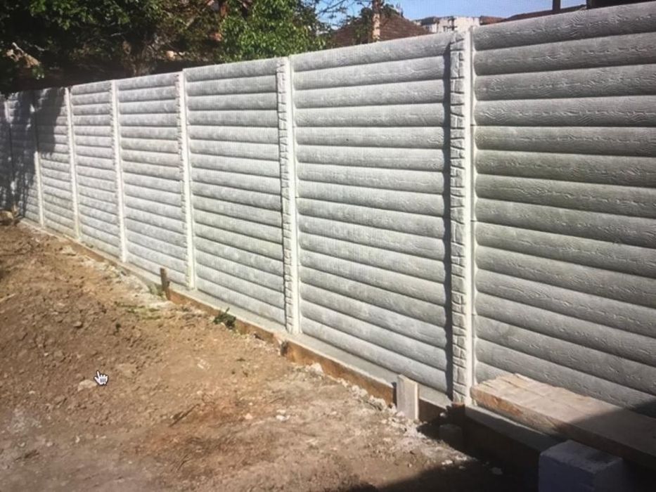 Gard din placi de beton