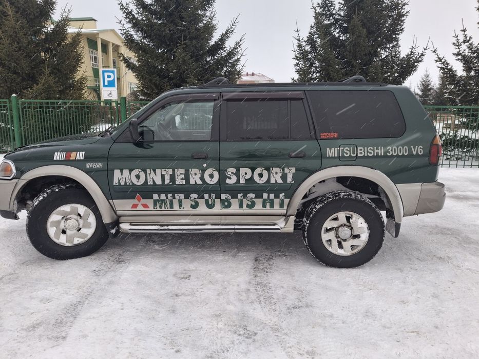 Продам монтеро спорт