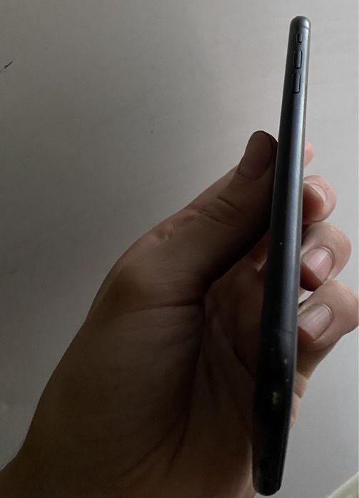 Apple iPhone XR.