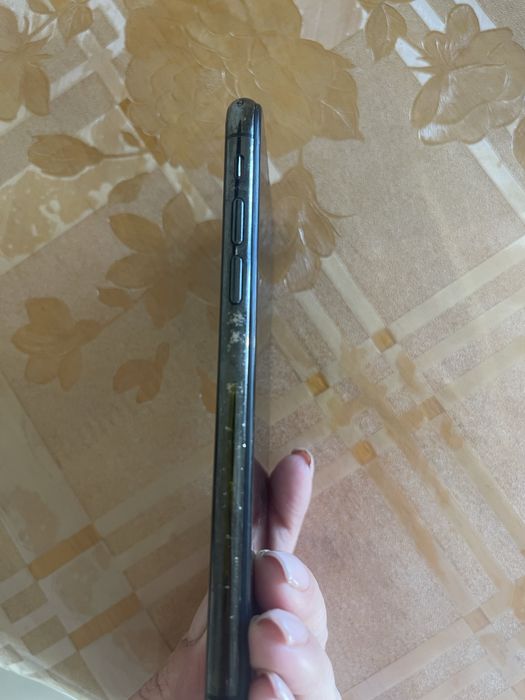 Продам айфон Х