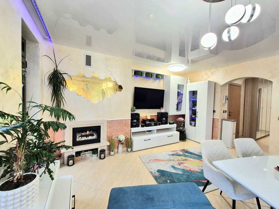 Продавам тристаен апартамент с гледка към Витоша