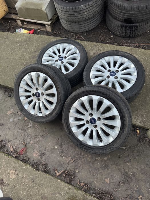 Vand set cauciucuri cu jante aliaj r15 4x98 Ford Ka r16 4x100 logan r1
