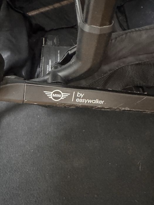 Продаю коляску EasyWalker Mini
