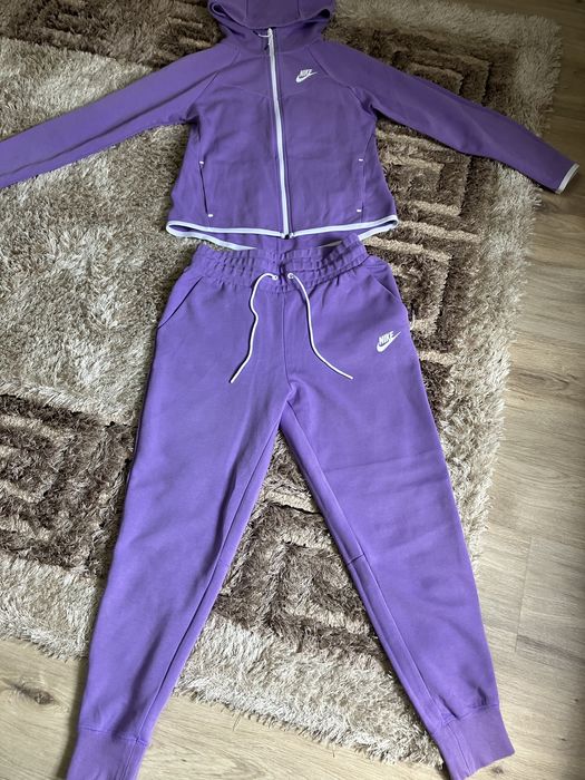 Оригинален екип Nike tech fleece