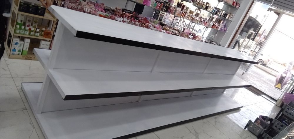 Магазинлар учун стеллаж полка
