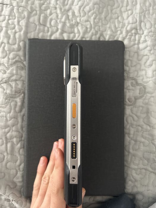 Vand telefon armor 27 t pro