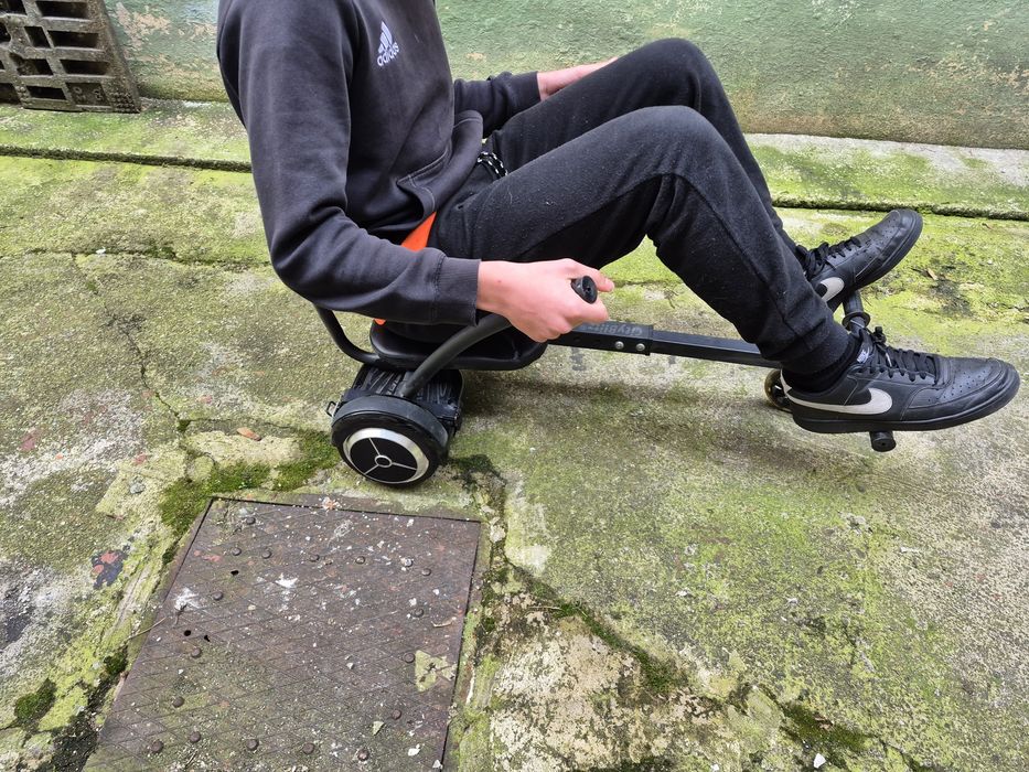 Pachet hoverboard si hovercart