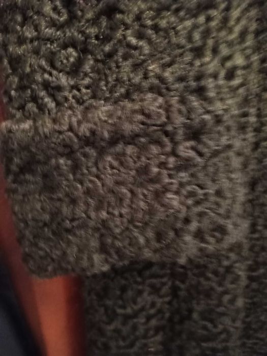 Palton autentic astrahan, caciula astrahan vintage1940