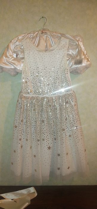 Платья  нарядные