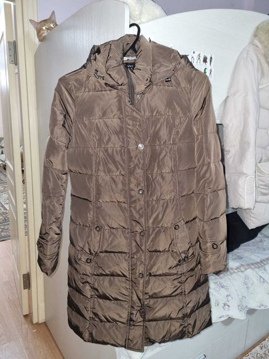 Куртки женские в отличном состоянии от 3500тг.