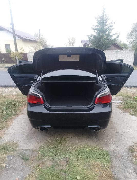 Vând BMW seria 5 e 60