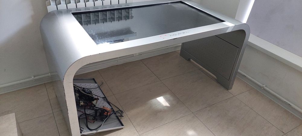 Интерактивный стол