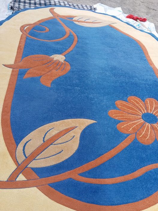 Продам новый ковер