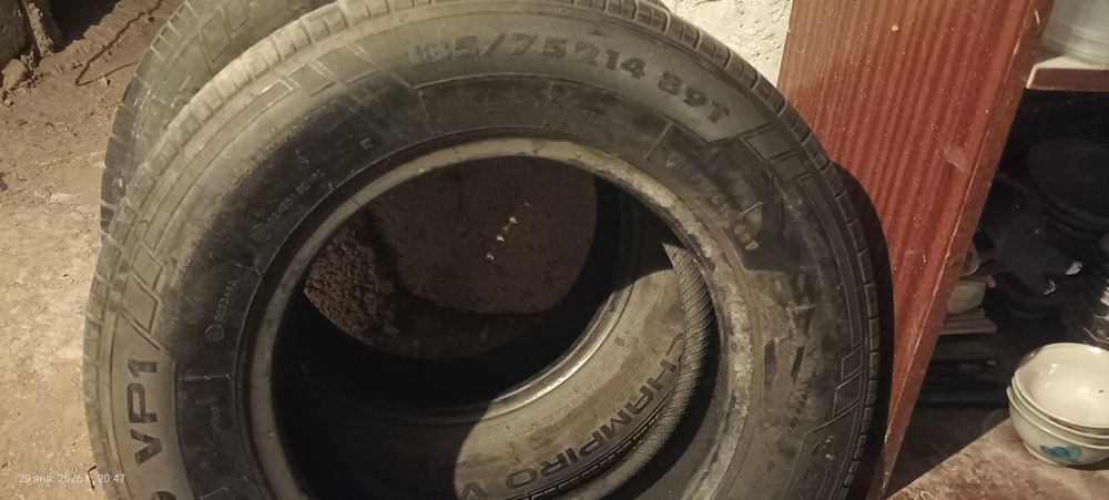 185/75R14 balon sotiladi. BU makaron yamalgan joylari yoq.