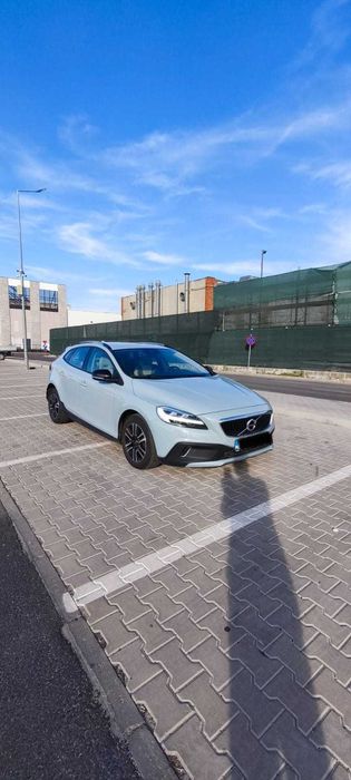 Volvo V40 cross country