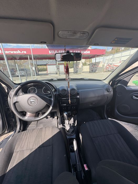 Vand Dacia Duster 4x2 !