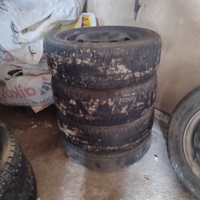 Продам диски на 15.