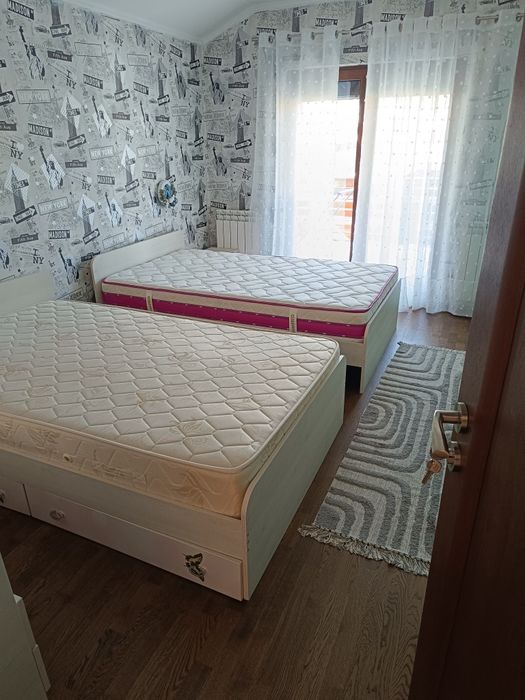 Paturi dormitor cu saltele