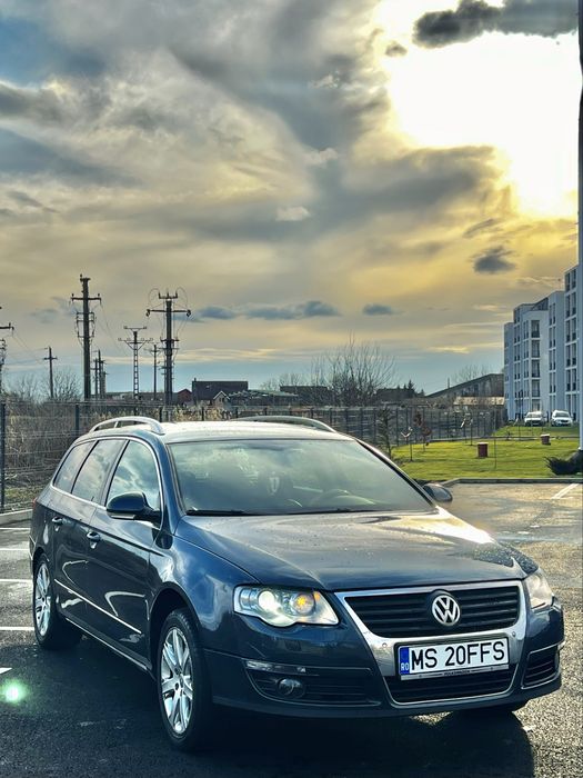Vand Volkswagen Passat B6 Break Highline 2.0TDI din 2007 foarte DOTAT!