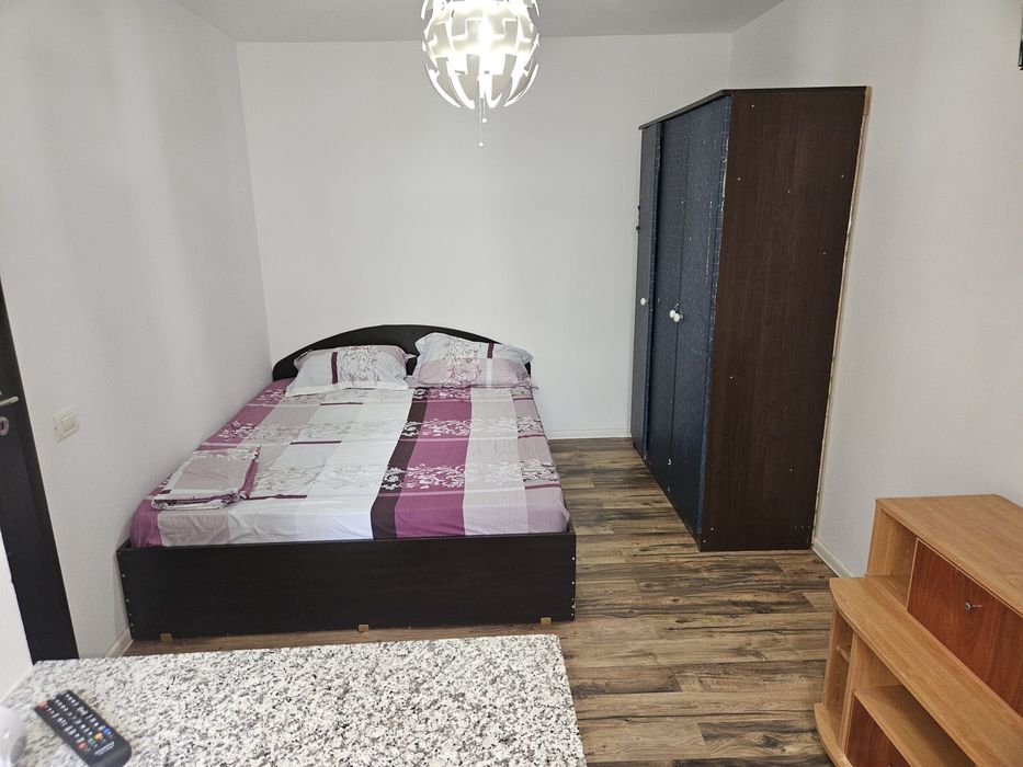 Apartament cu doua camere micut dar modern in Trivale