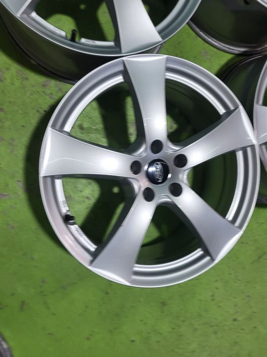 18 5x108 Ford Volvo лети джанти 5х108 Волво форд