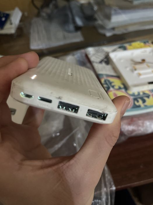 Power bank sotiladi