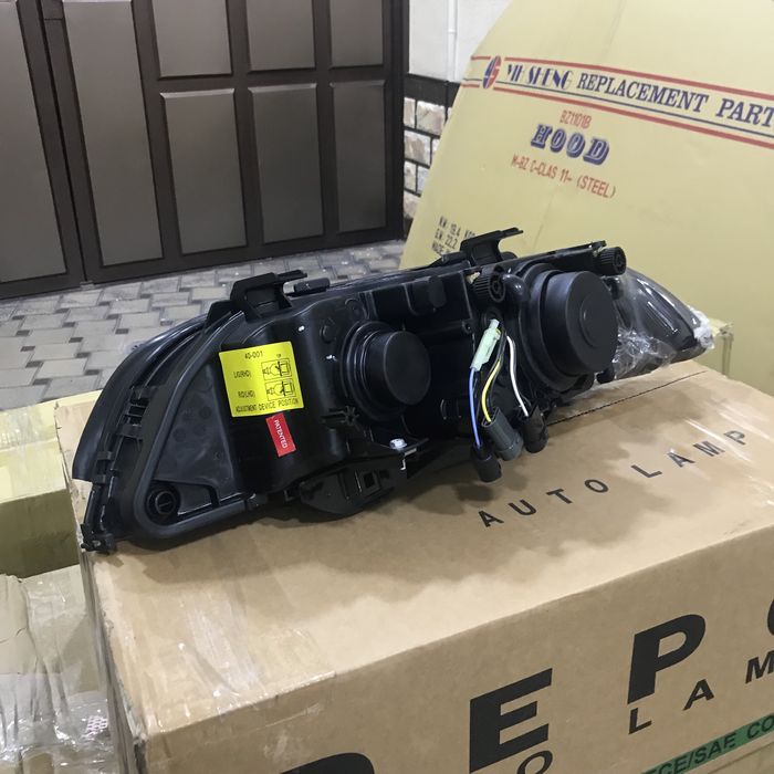 BMW E39 передная фара ангел глаз Депо