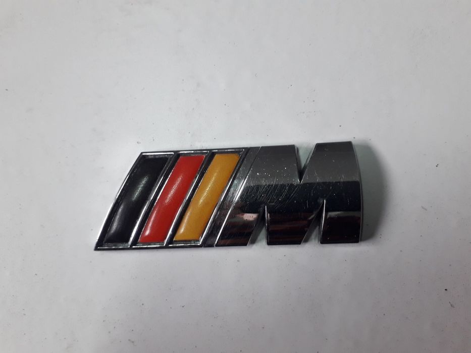 Эмблема на БМВ Е30 ОРИГИНАЛ