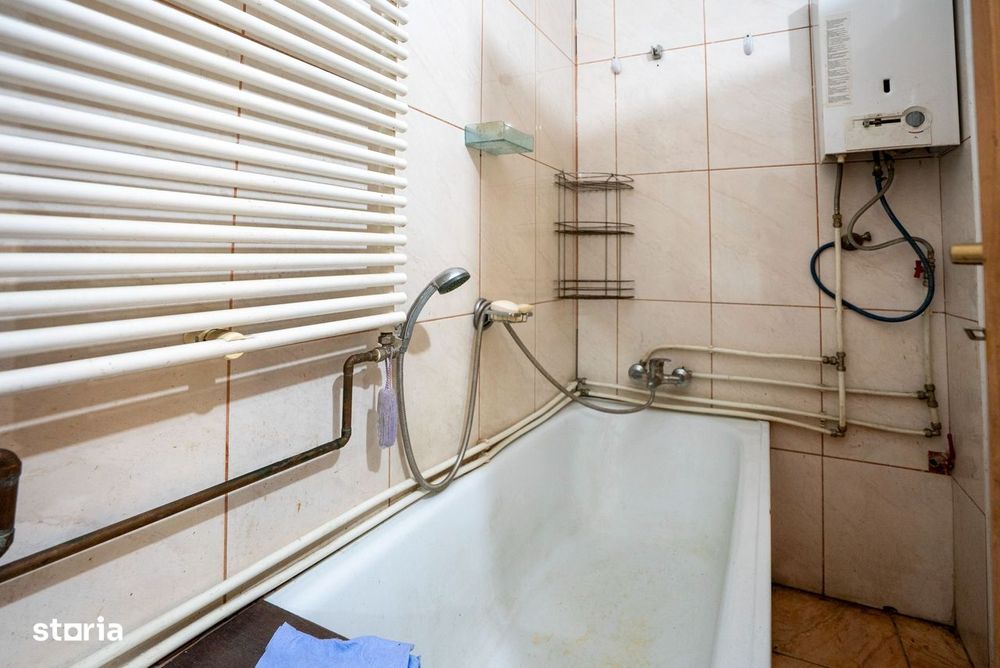 Casa cu 620 mp de teren in Rogerius