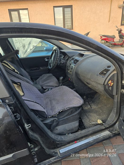 Renault megane 1.6   16клапан  2004
