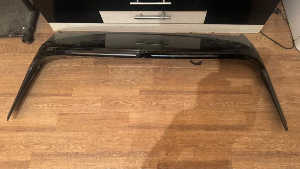 Запчасть заднее лобовое Li 6