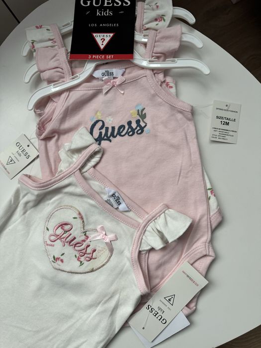 Guess - бебешки бодита 3бр за 36€