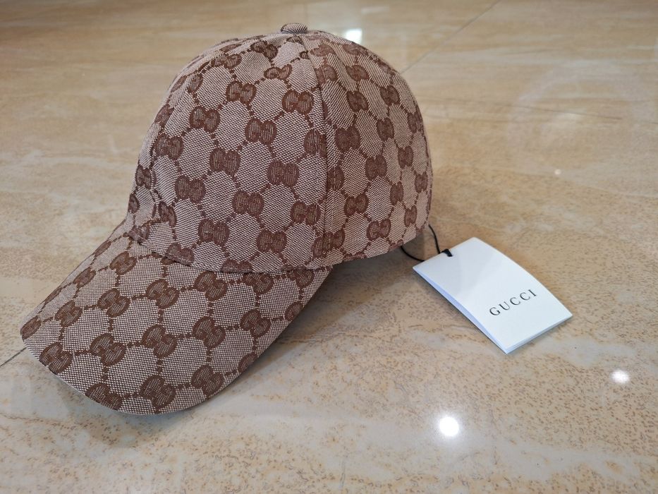 Шапка с козирка  Gucci