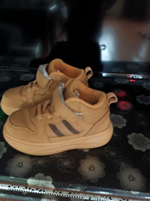 Продам  срочно обувь