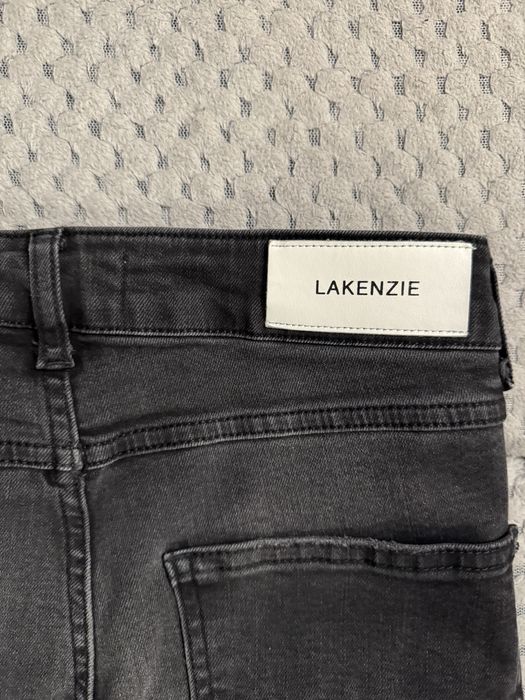 Blugi negri Lakenzie