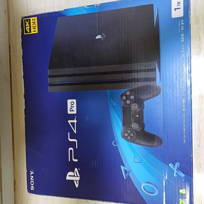 Продается PS4 pro 1 TR