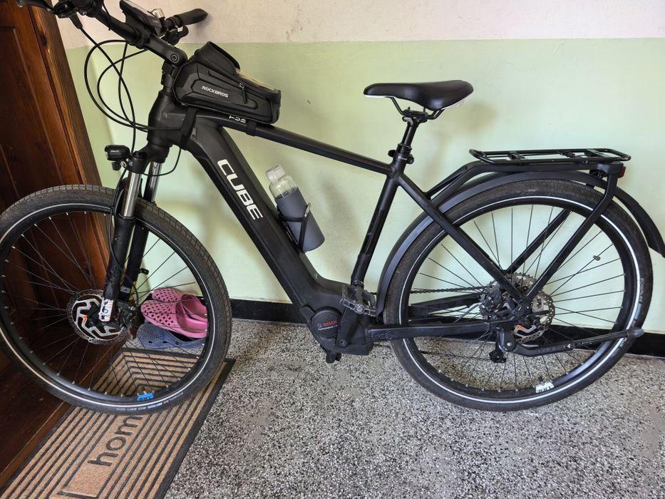 Електрически велосипед Cube Touring hybrid pro