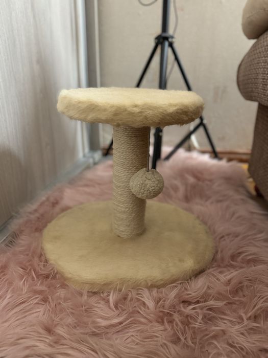 Продам новую когтеточку