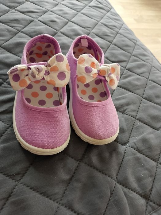 Pantofi gradi ca noi