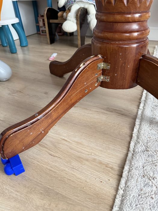 Стол круглый раскладной