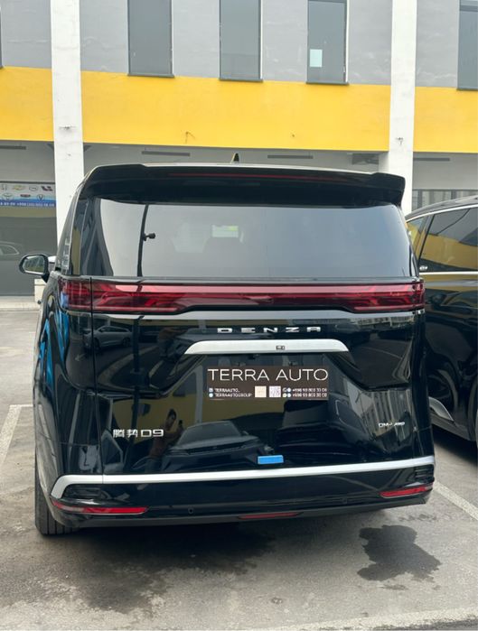 BYD DENZA D9 в наличаи от TERRA AUTO