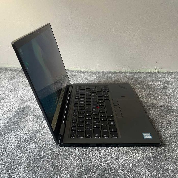 Lenovo X1 YOGA - 14''IPS Touchscreen, i5-8365u, 8GB RAM 256GB NVMe SSD
