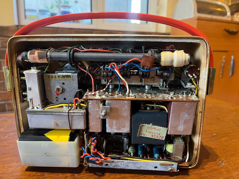 Radio Nordmende Transita E03 CH