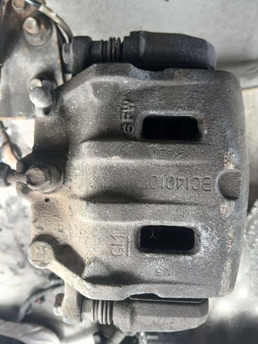 Предни спирачни апарати Chevrolet Captiva