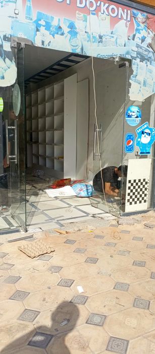 Akfa eshik eniga 3 metir boʻyi 3 metir