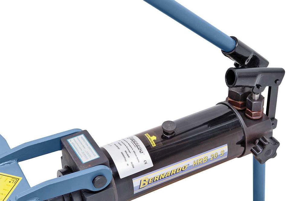 Masina hidraulica de indoit tevi Bernardo HRB 20 S