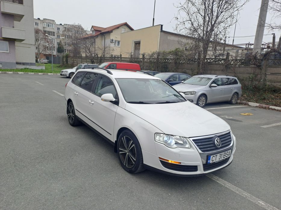 Vând vw Passat b6 an 2008 motor 2.0tdi 140cai Bmp întreținut Acte vall