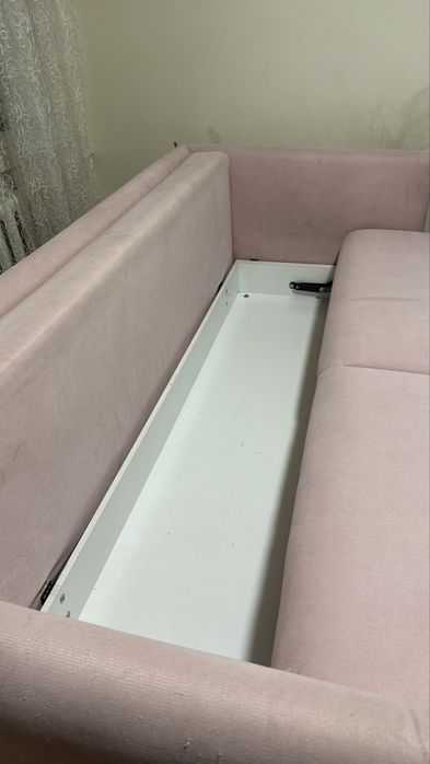 Диван двухместный